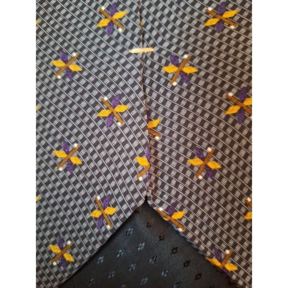 Bill Blass Black Label Silk Tie - Picture 5 of 10